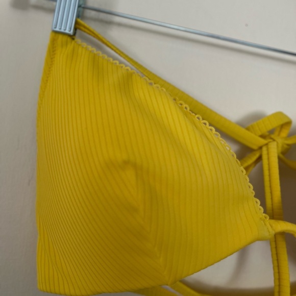 Shade & Shore Women Yellow Triangle Bikini Top Medium 34D Swimwear Removable Pad - Picture 5 of 14